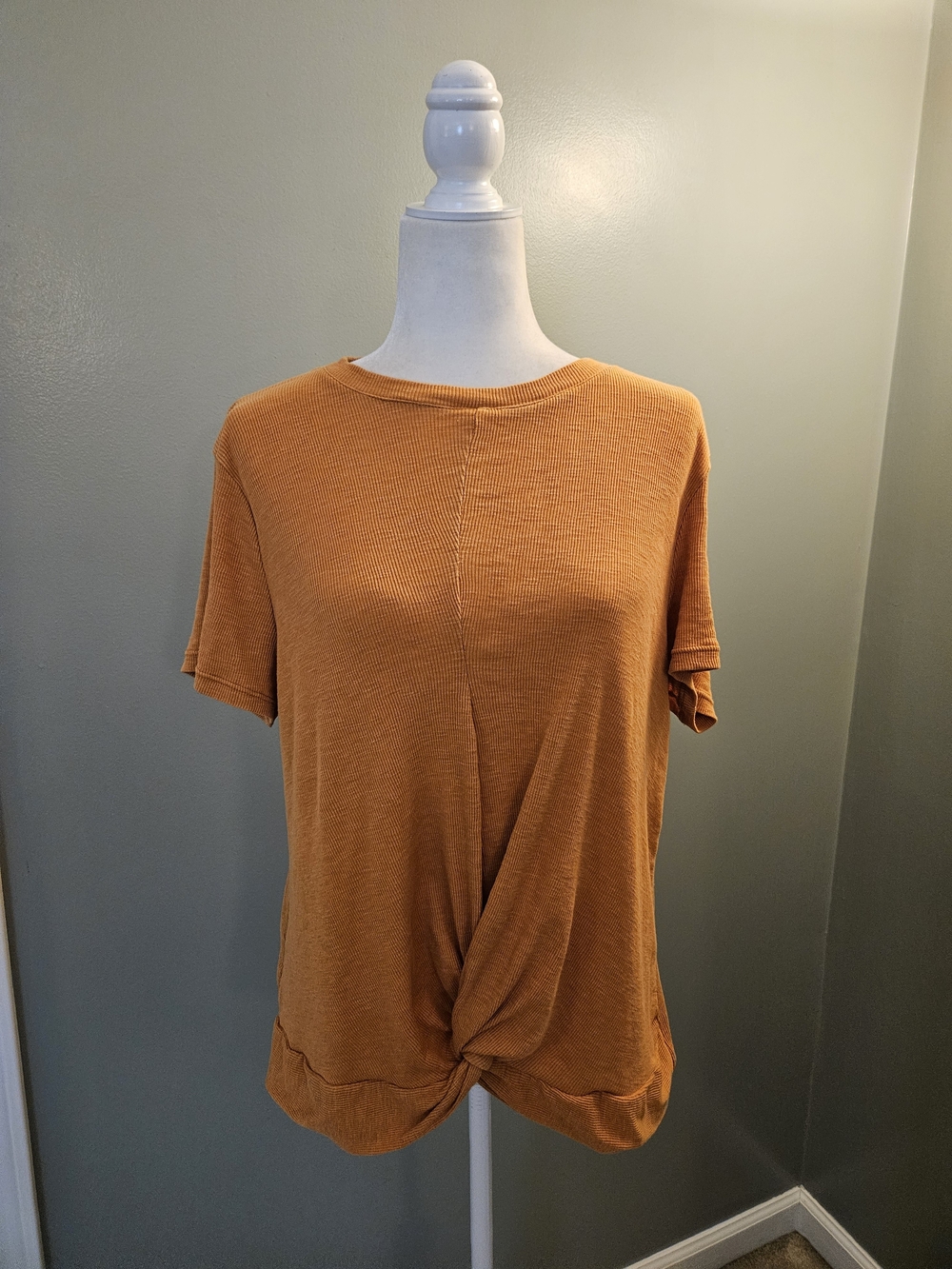 True Craft Twist-Knot Short Sleeve Orange Top Women's Size XL